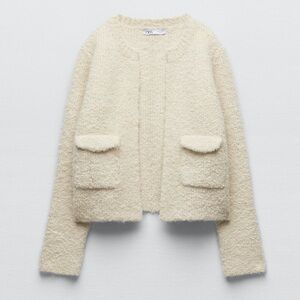 ZARA BOUCLE KNIT CARDIGAN SIZE SMALL COLOR ECRU GOOD CONDITION